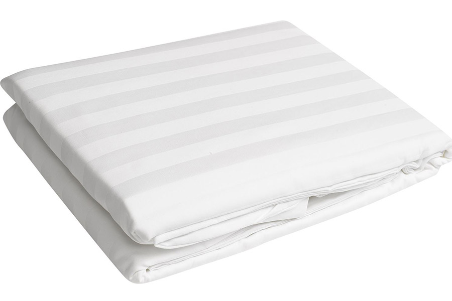 Stripped fitted bed sheet per piece
